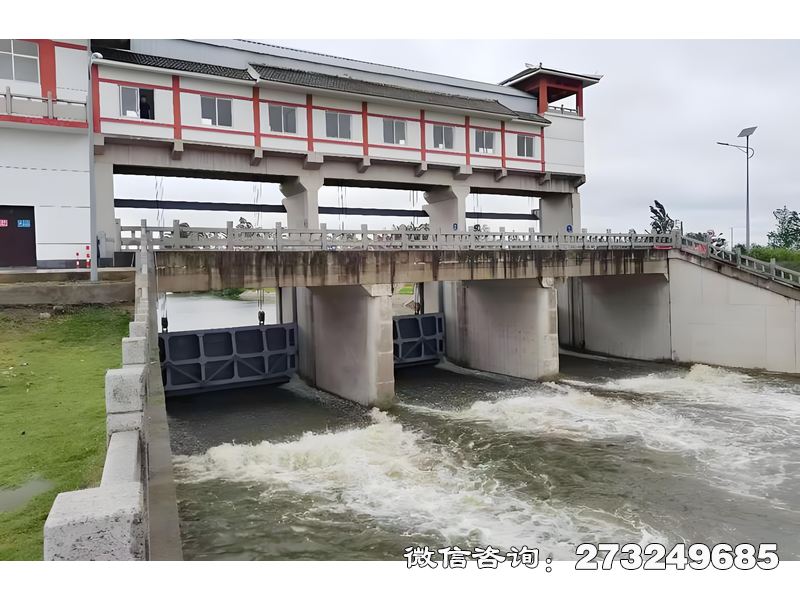 双滦泵站溢流闸